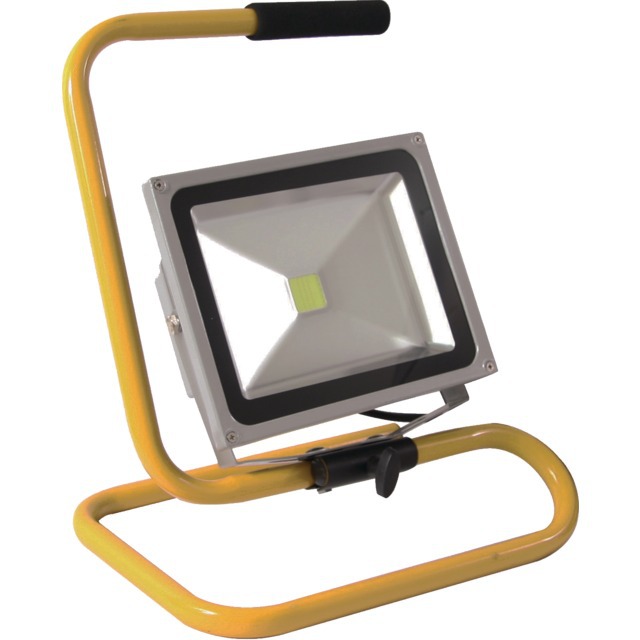 Projecteur Portable LED 250V 30W Cable 5M H05RNF IP65 référence fournisseur 269792